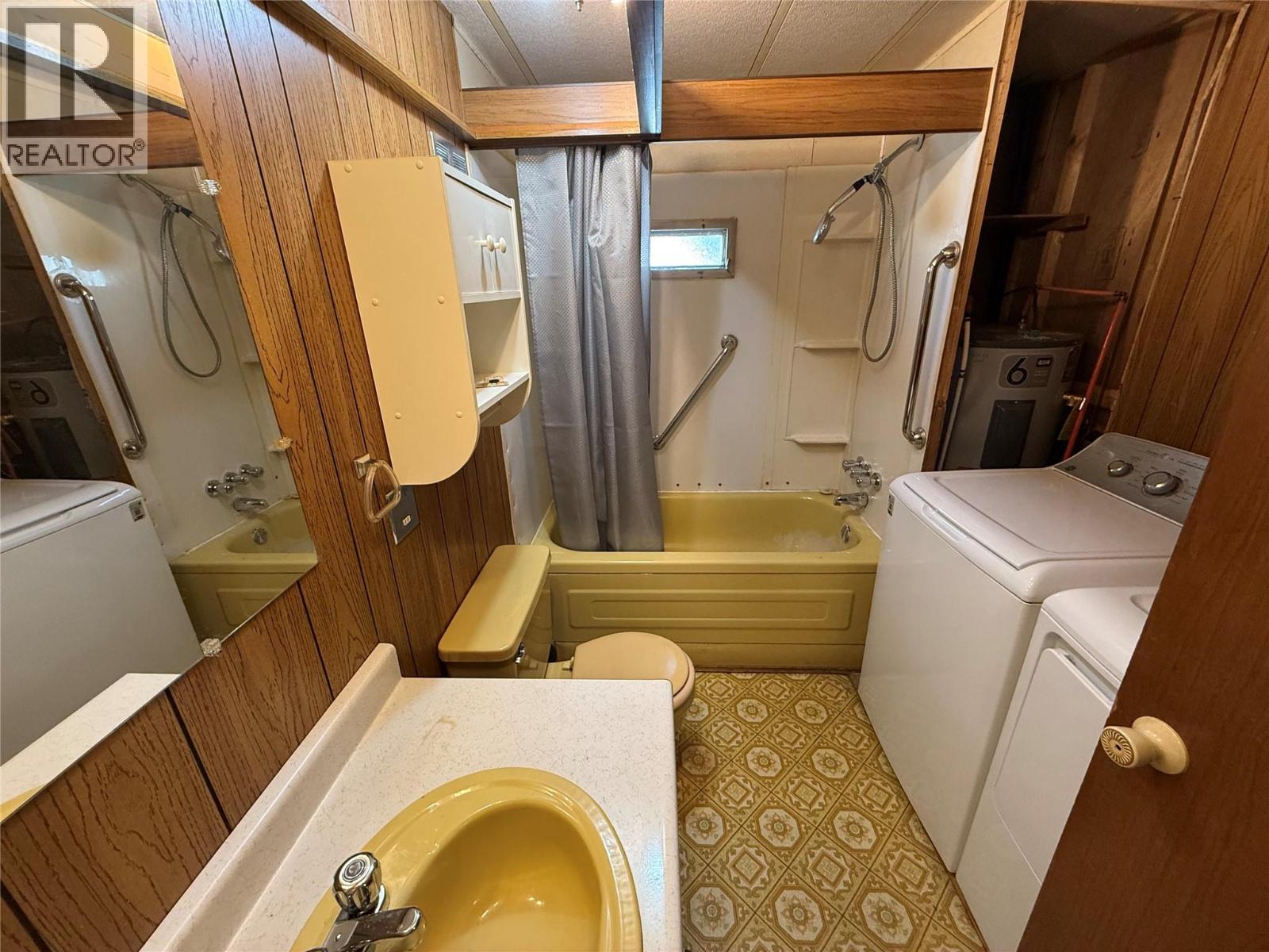 851 Read Road Unit# 12, Golden, BC