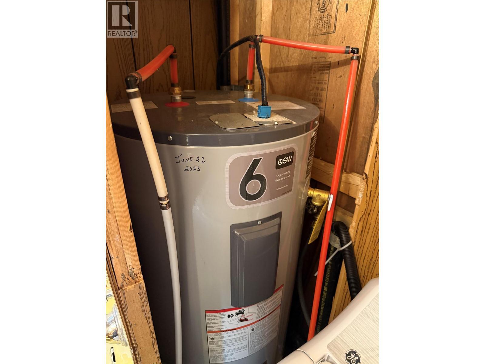 851 Read Road Unit# 12, Golden, BC