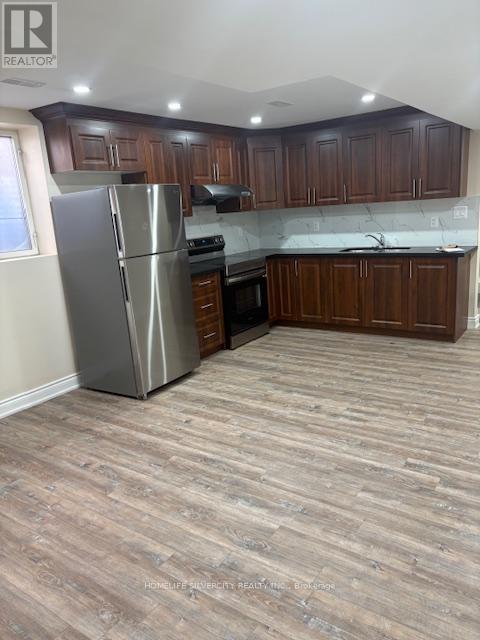 Bsmt - 17 Trentin Road, Brampton, ON - Indoor Photo Showing Kitchen