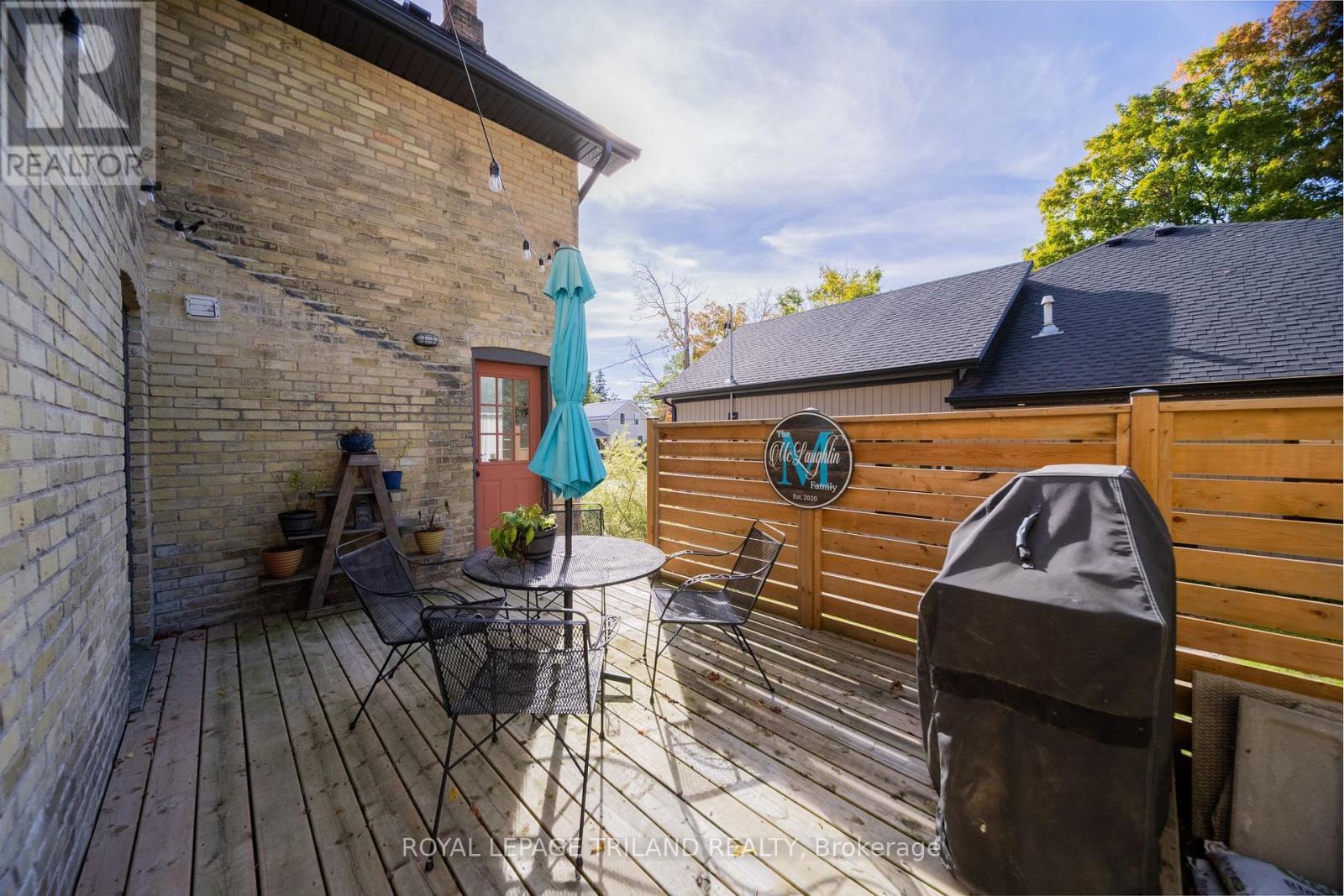 190 Emily Street, North Middlesex (Parkhill), ON - Outdoor With Deck Patio Veranda With Exterior