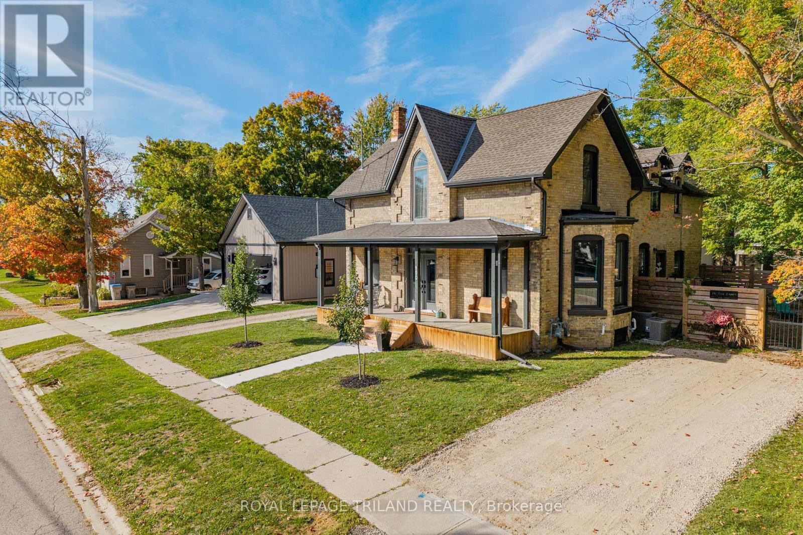 190 Emily Street, North Middlesex (Parkhill), ON - Outdoor With Facade