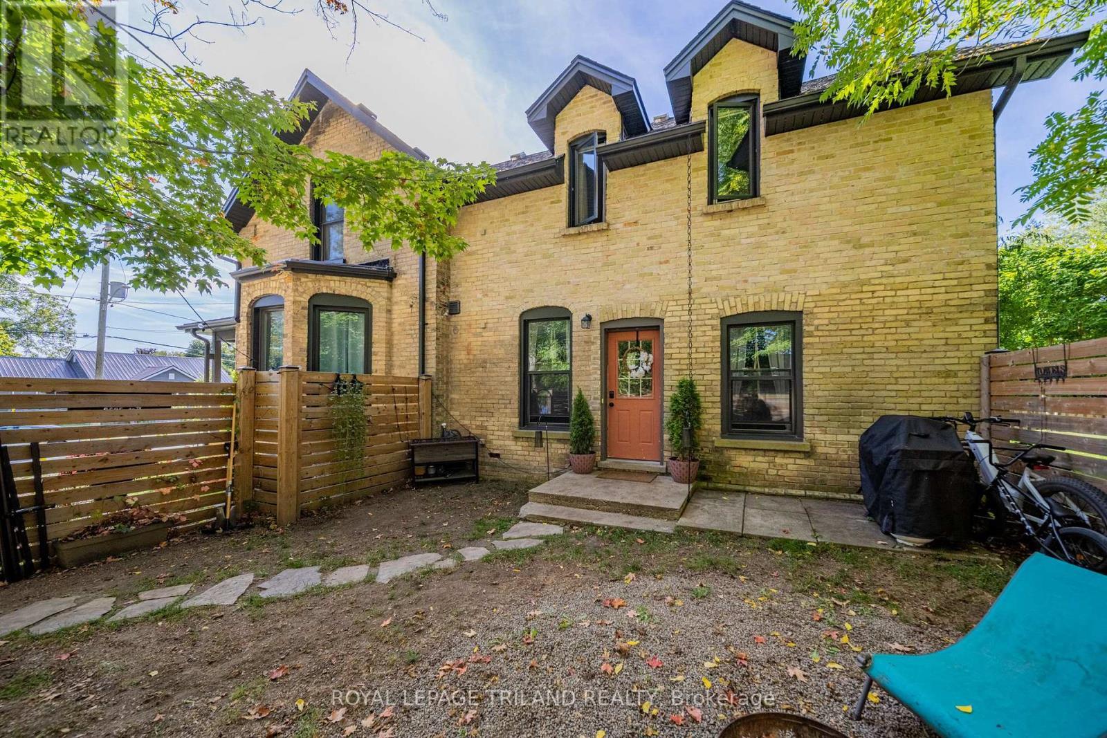 190 Emily Street, North Middlesex (Parkhill), ON - Outdoor