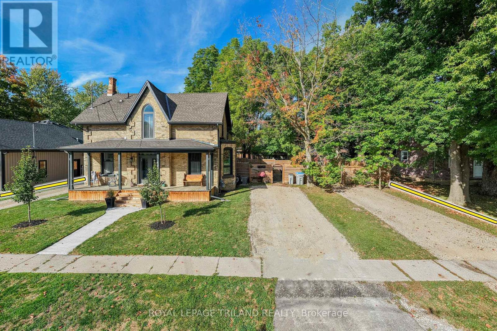 190 Emily Street, North Middlesex (Parkhill), ON - Outdoor