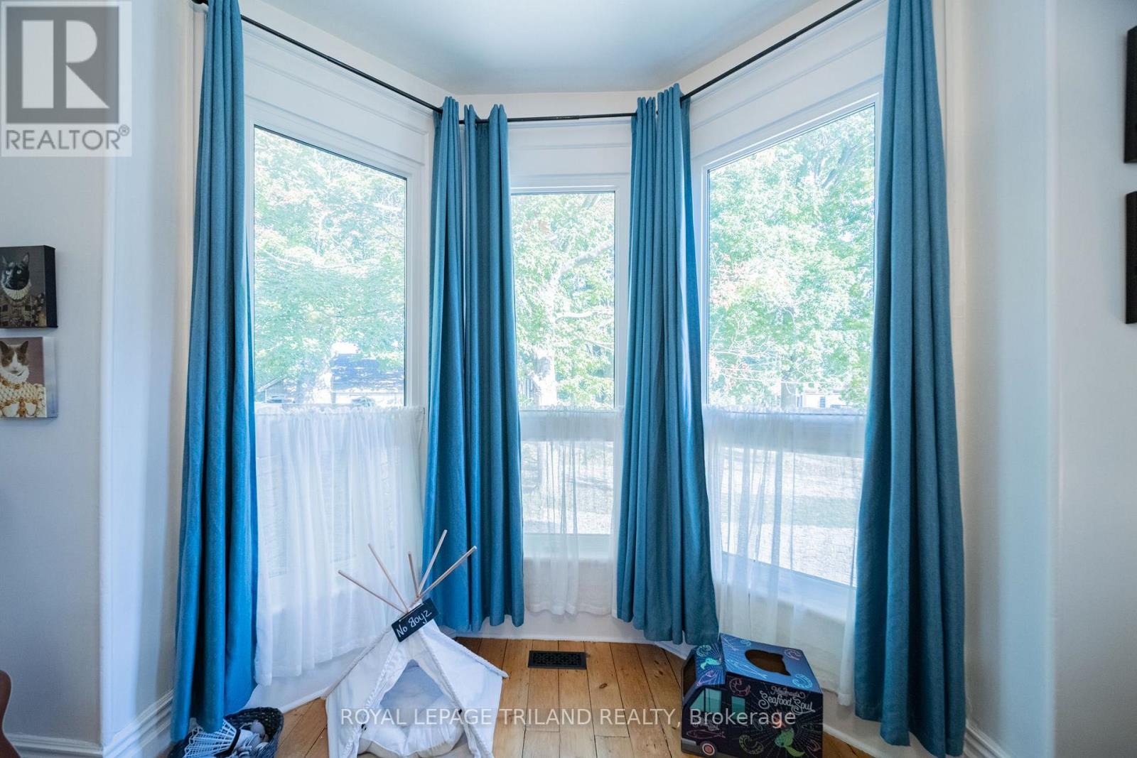 190 Emily Street, North Middlesex (Parkhill), ON - Indoor