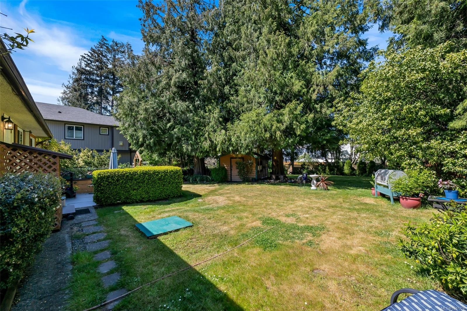 1028 Jenkins Ave, Langford, BC