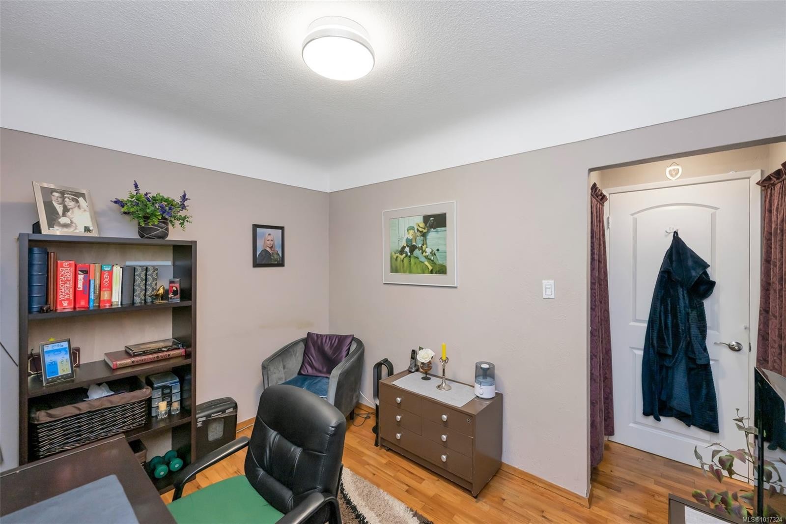 1028 Jenkins Ave, Langford, BC