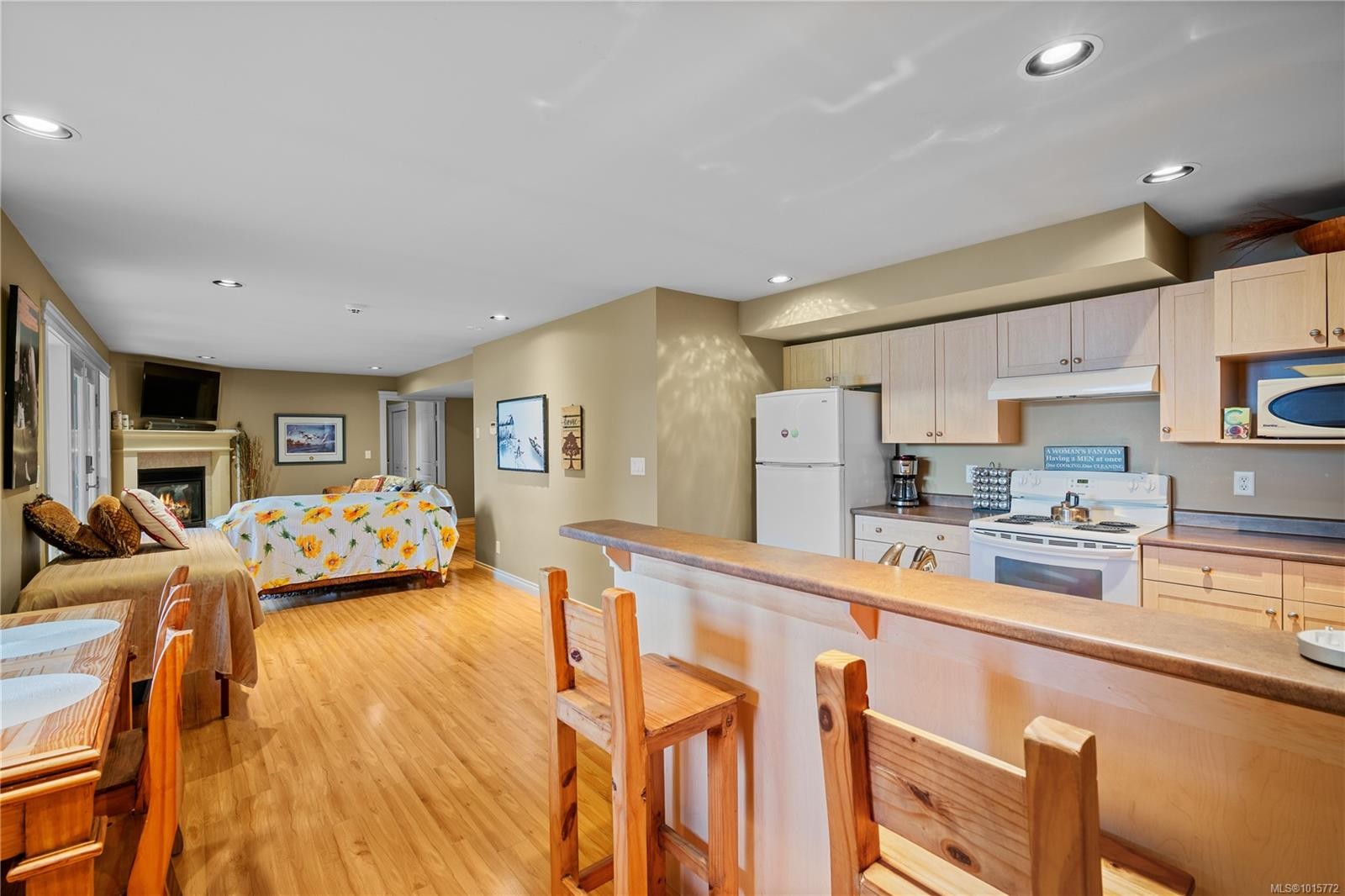 7002 East Sooke Rd, Sooke, BC