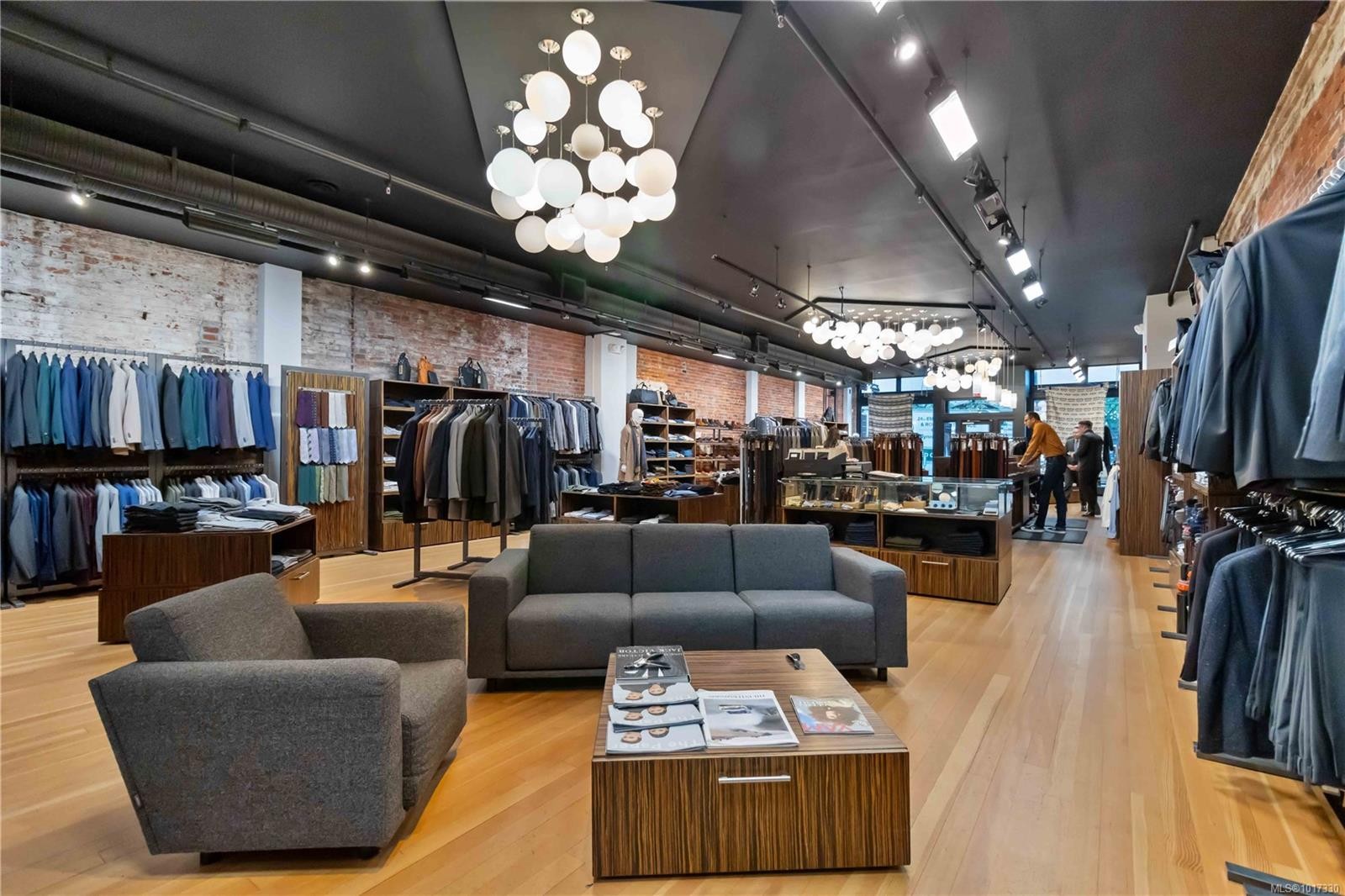 101-534 Yates St, Victoria, BC