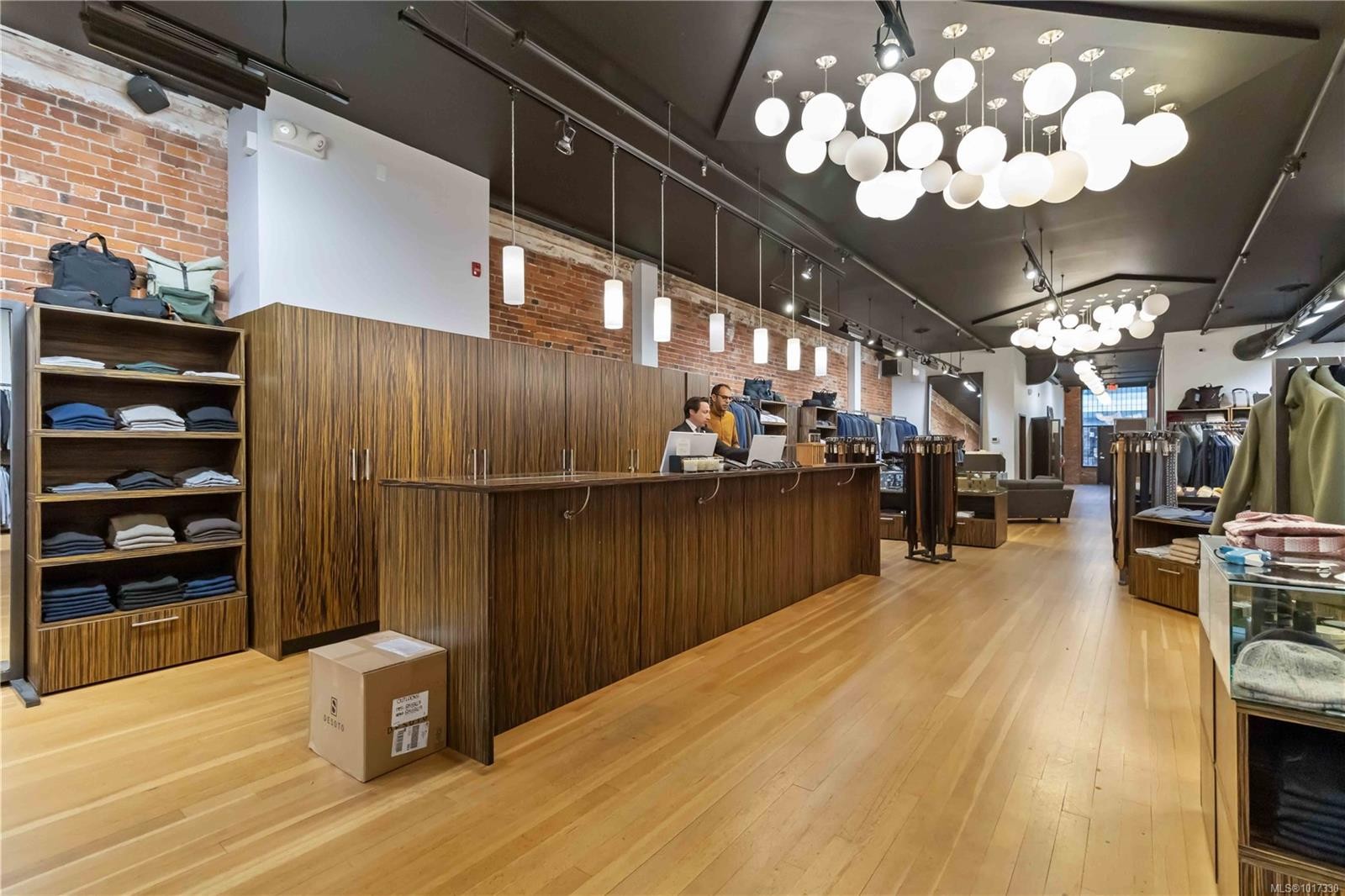 101-534 Yates St, Victoria, BC