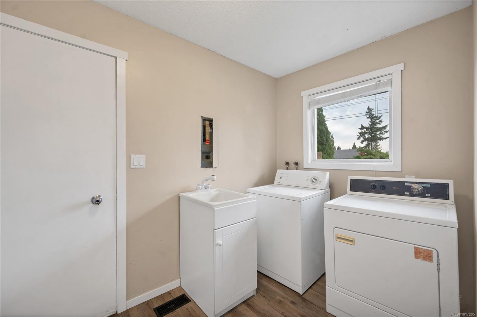 736 Nancy Greene Dr, Campbell River, BC