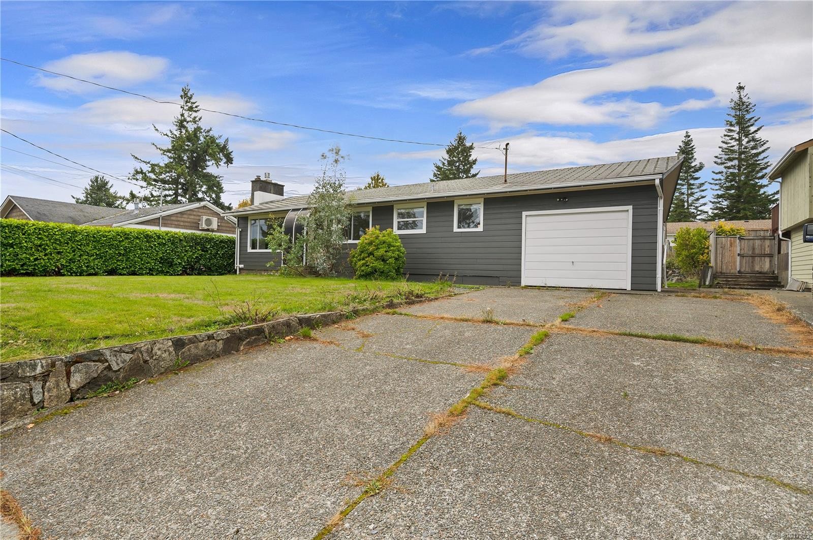 736 Nancy Greene Dr, Campbell River, BC