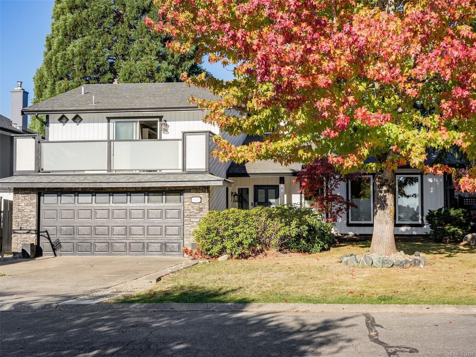 727 Paskin Way, Saanich, BC