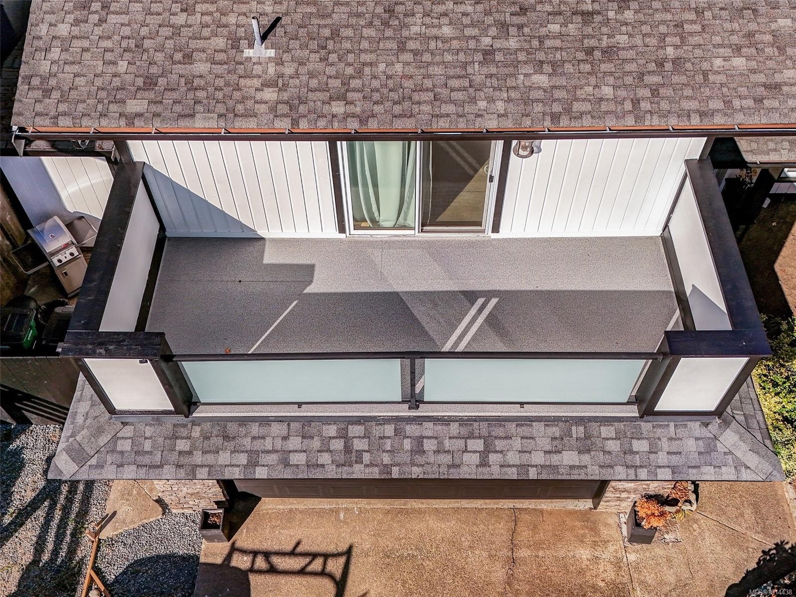 727 Paskin Way, Saanich, BC