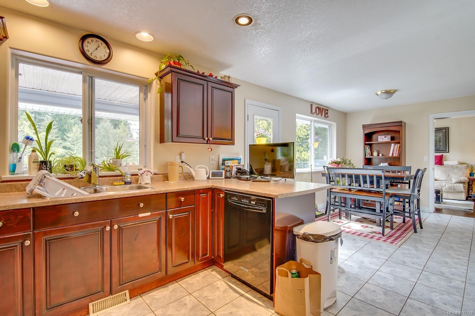 4547 Wellington Ave, Port Alberni, BC