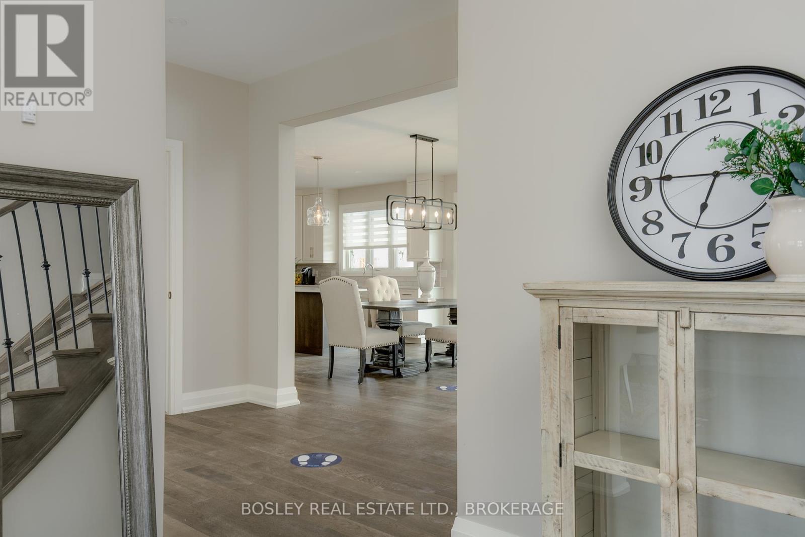 6168 Curlin Crescent, Niagara Falls (Forestview), ON - Indoor