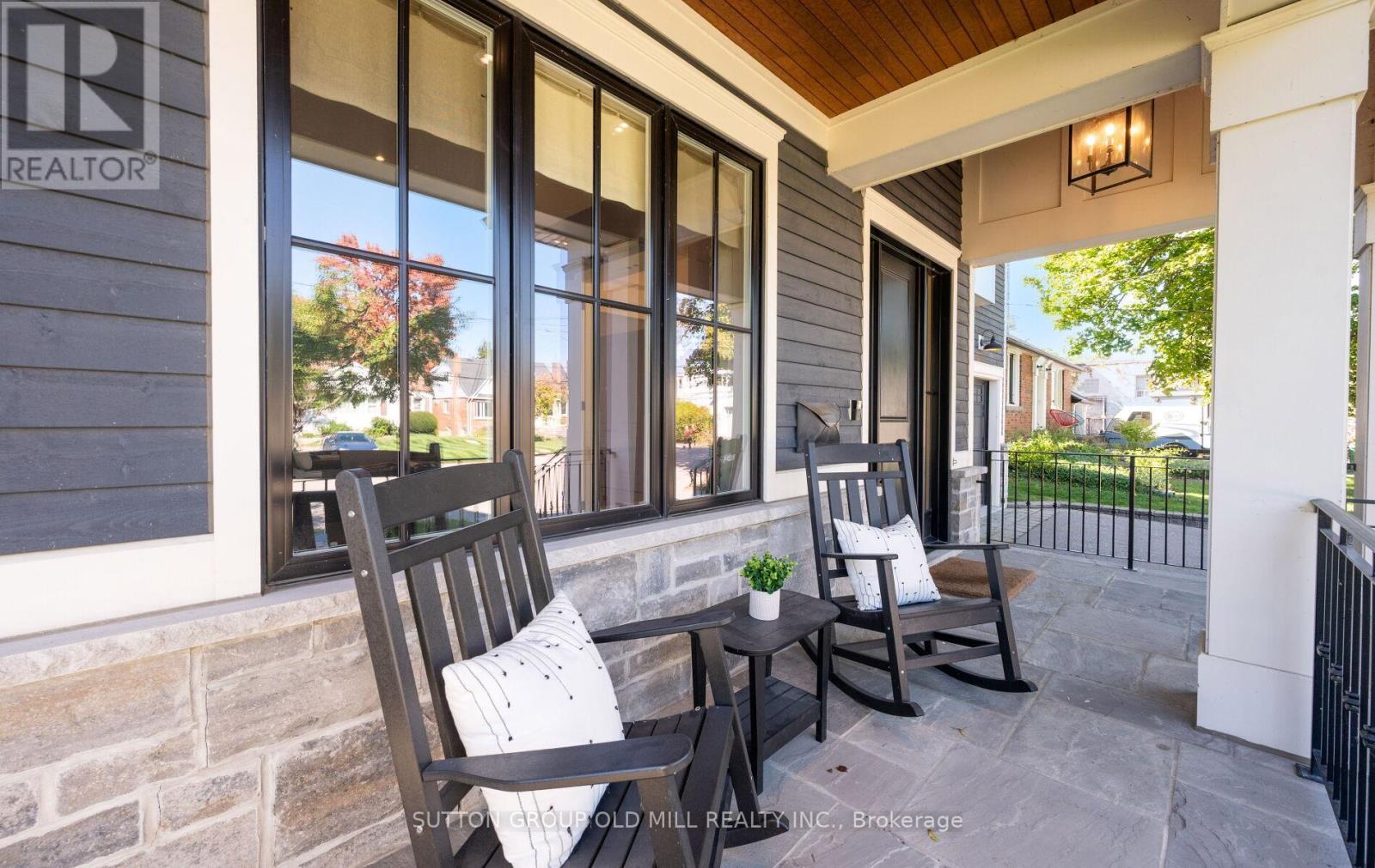 8 Cumberland Drive, Mississauga, ON - Outdoor With Deck Patio Veranda With Exterior