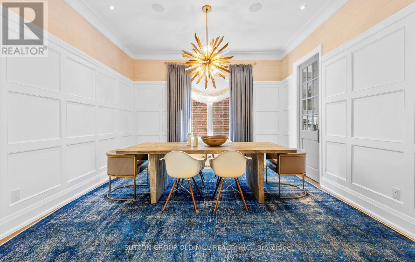 8 Cumberland Drive, Mississauga, ON - Indoor