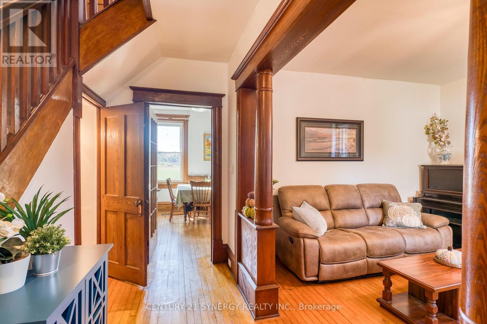 713 Rutherford Side Road, Tay Valley, ON