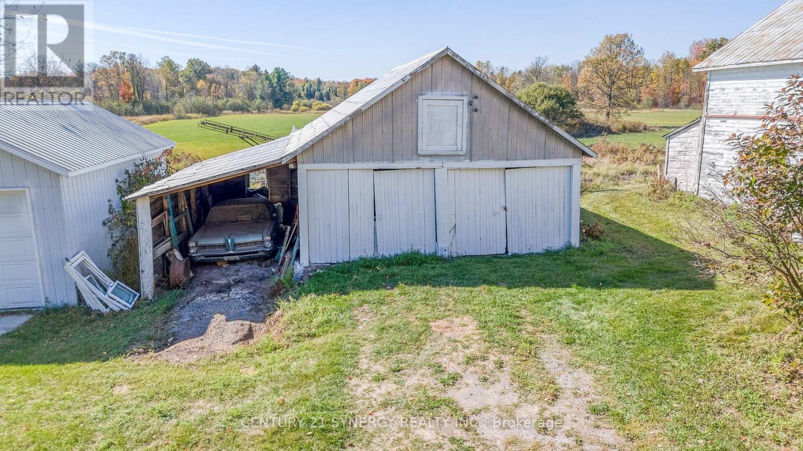 713 Rutherford Side Road, Tay Valley, ON