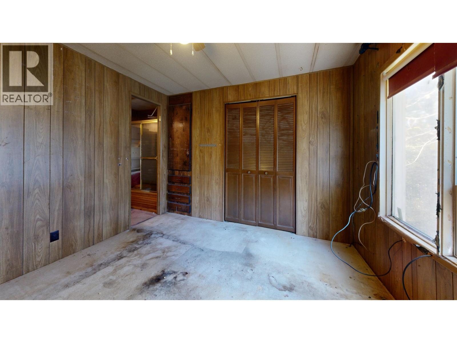 6388 Mulligan Drive, 100 Mile House, BC - Indoor