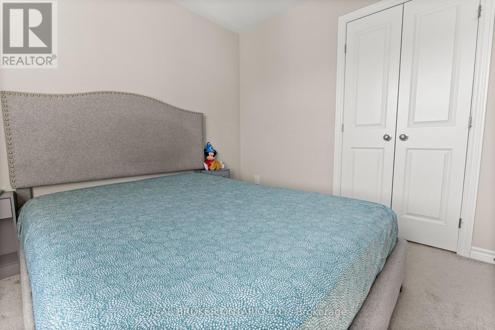 28 Sopwith Private, Ottawa, ON - Indoor Photo Showing Bedroom