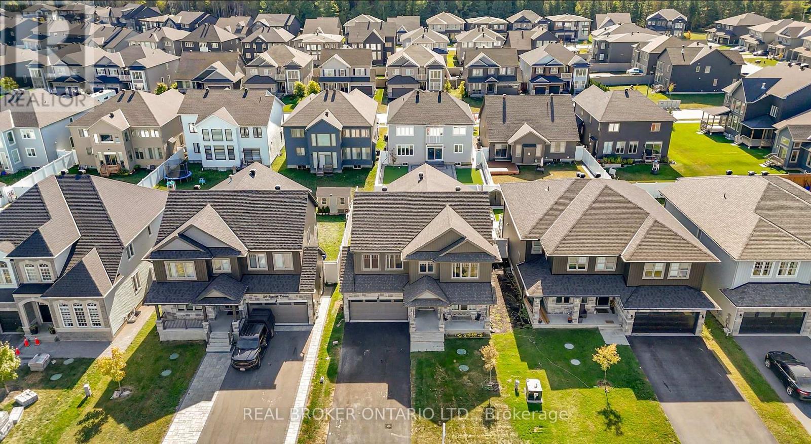 28 Sopwith Private, Ottawa, ON - Outdoor With Facade