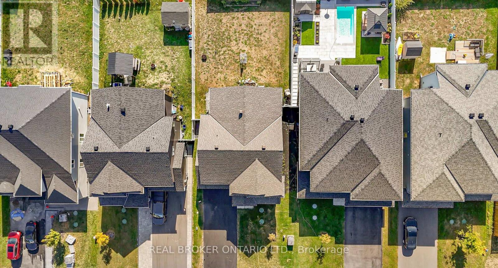 28 Sopwith Private, Ottawa, ON - Outdoor