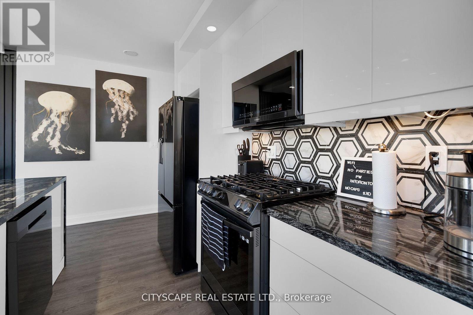 2308 - 3 Navy Wharf Court N, Toronto, ON - Indoor Photo Showing Other Room