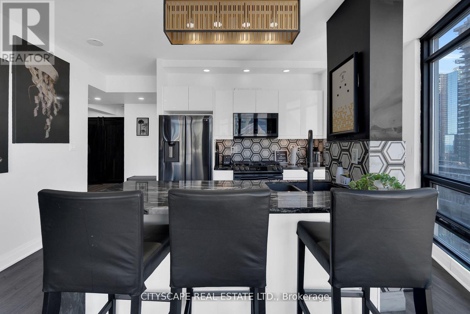 2308 - 3 Navy Wharf Court N, Toronto, ON - Indoor