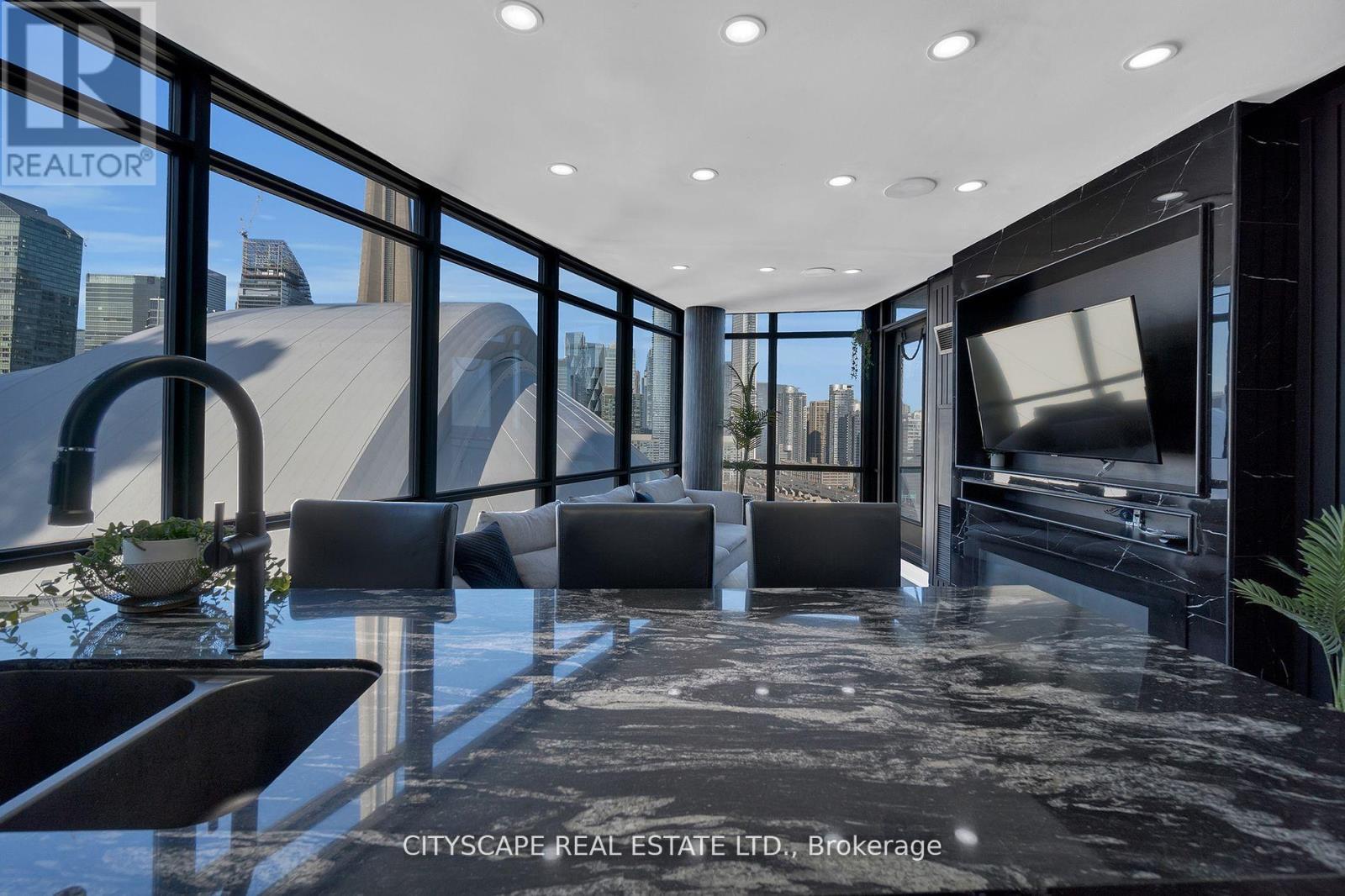 2308 - 3 Navy Wharf Court N, Toronto, ON - Indoor Photo Showing Other Room