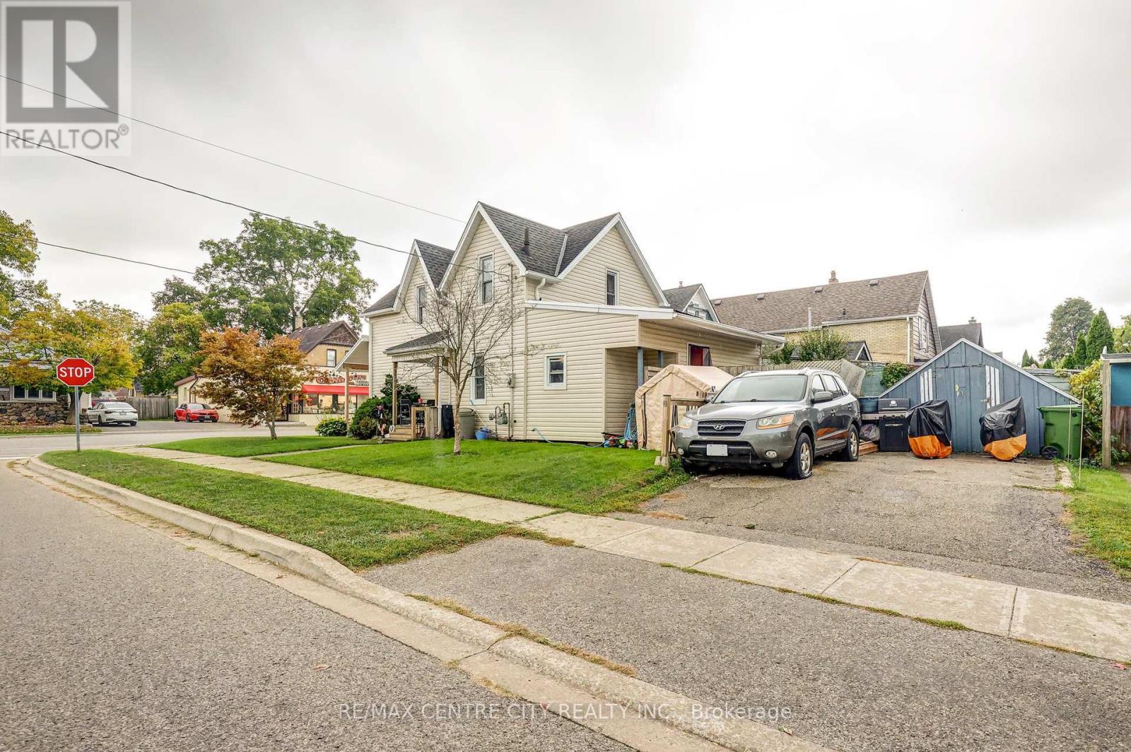 270 Ross Street, St. Thomas, ON - Outdoor