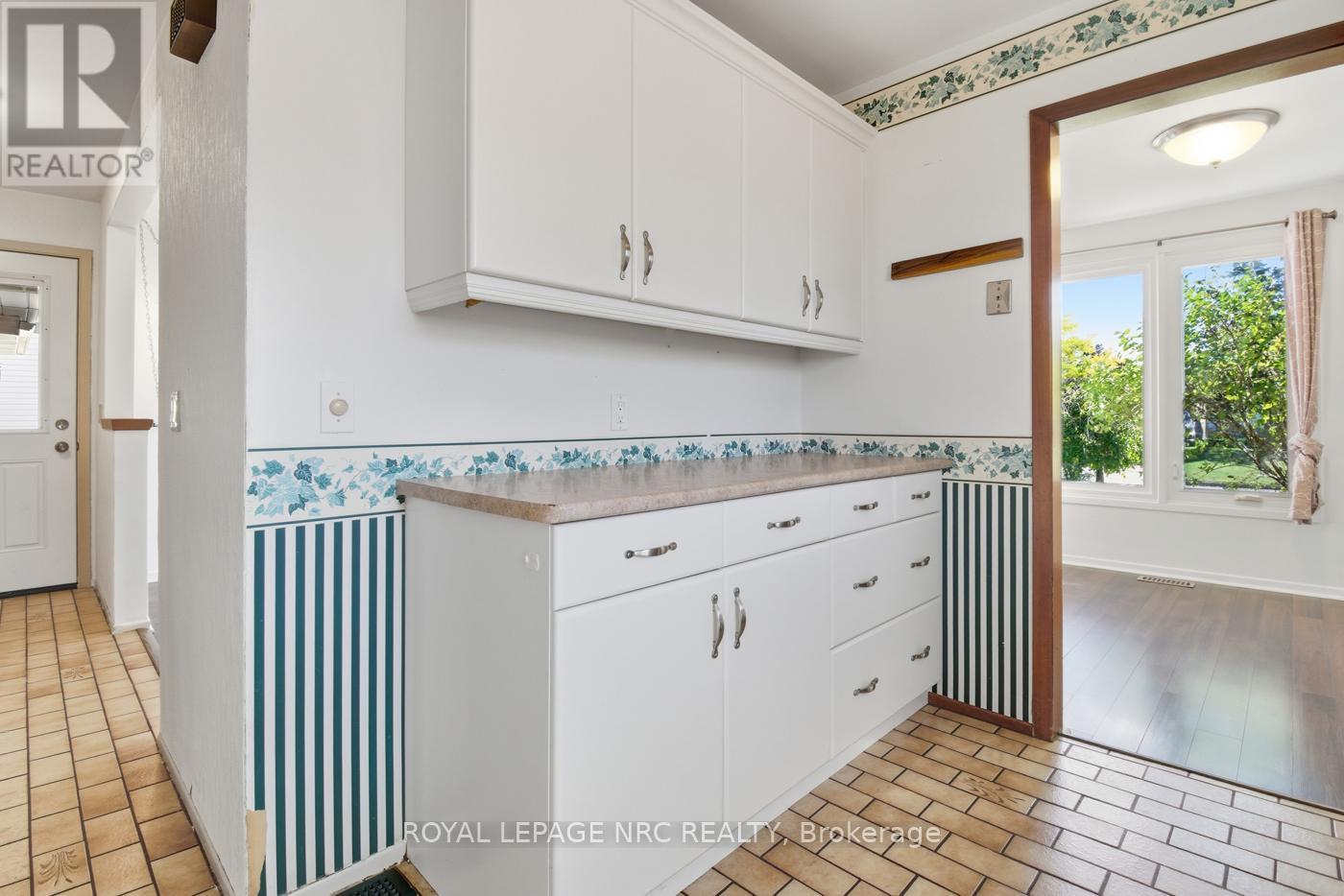 69 Elmvale Crescent, Port Colborne (Main Street), ON - Photo Showing Other Room