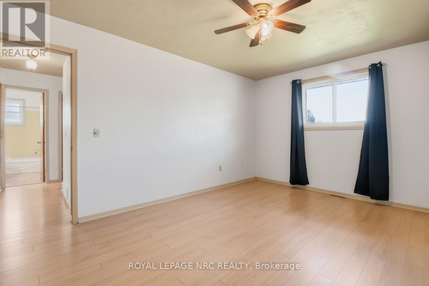 69 Elmvale Crescent, Port Colborne (Main Street), ON - Indoor Photo Showing Other Room