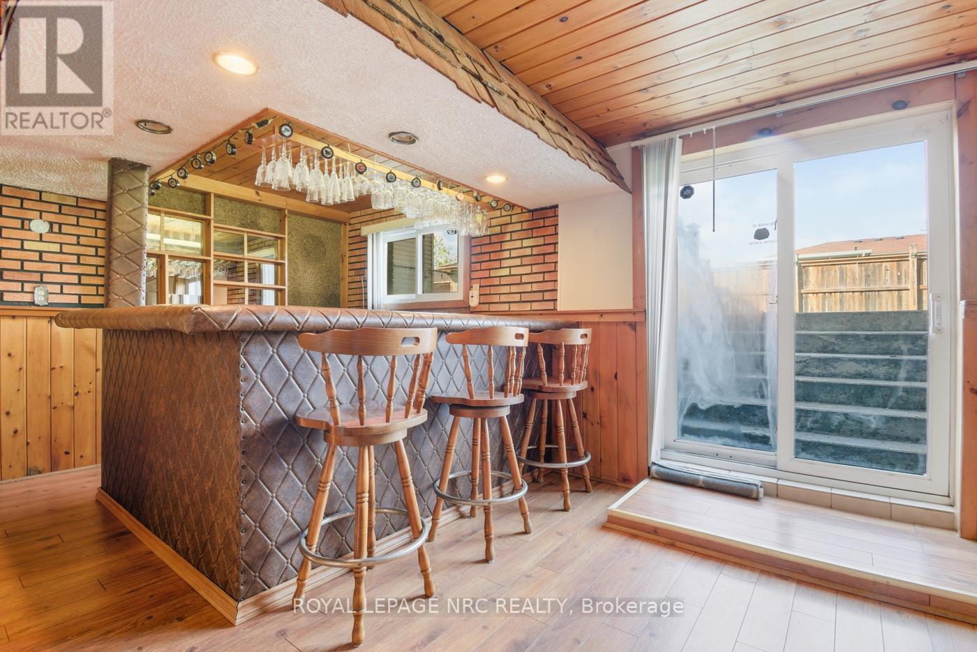 69 Elmvale Crescent, Port Colborne (Main Street), ON -