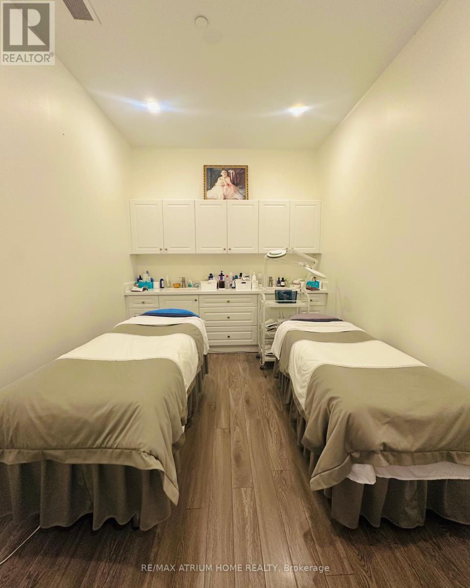 18 - 21 Fairburn Drive, Markham, ON