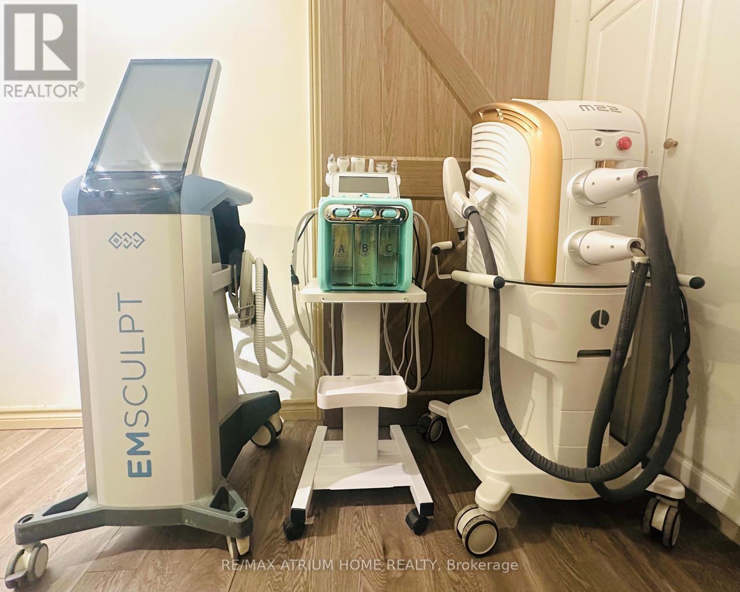 18 - 21 Fairburn Drive, Markham, ON