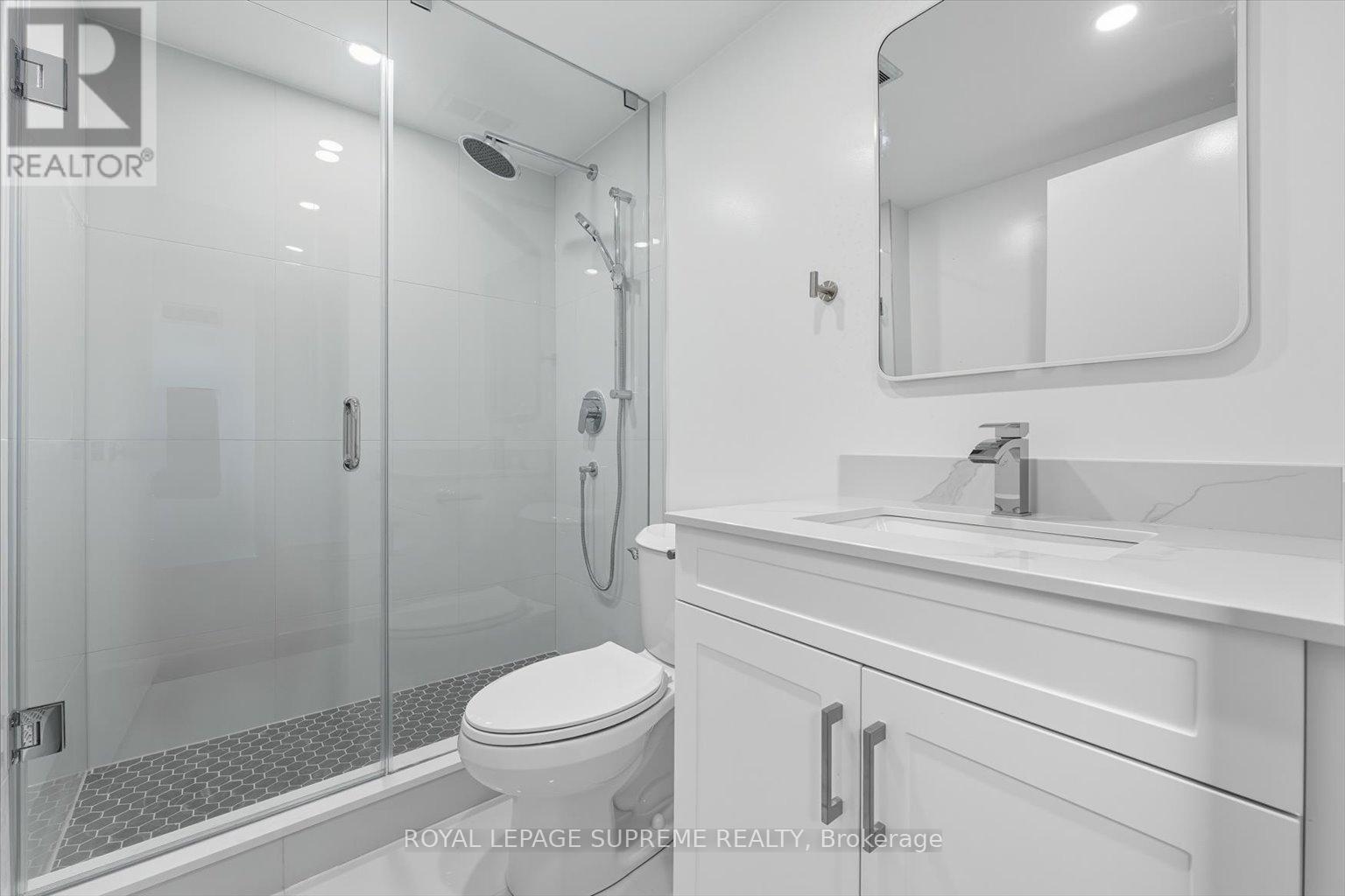 New Master Ensuite Bathroom - 107 - 270 Scarlett Road, Toronto, ON - Indoor Photo Showing Bathroom