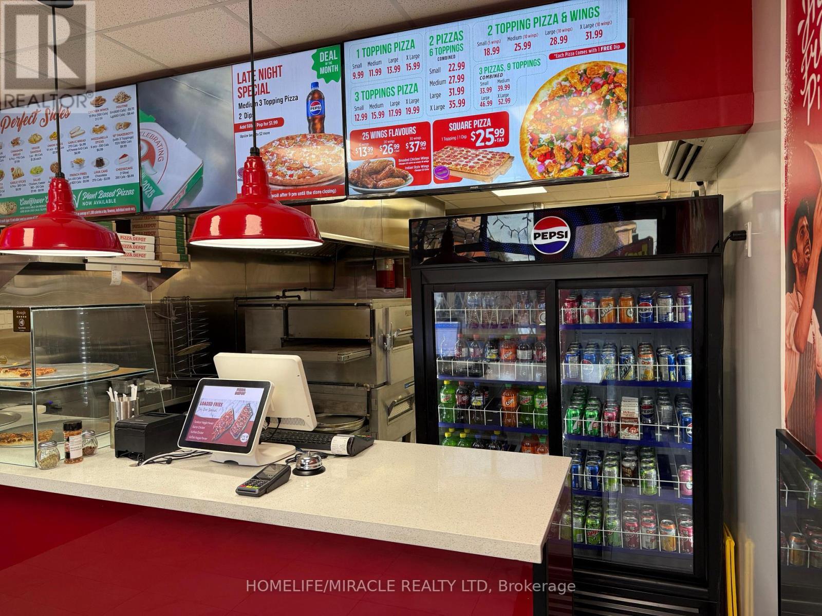 1016 King Street E, Hamilton, ON