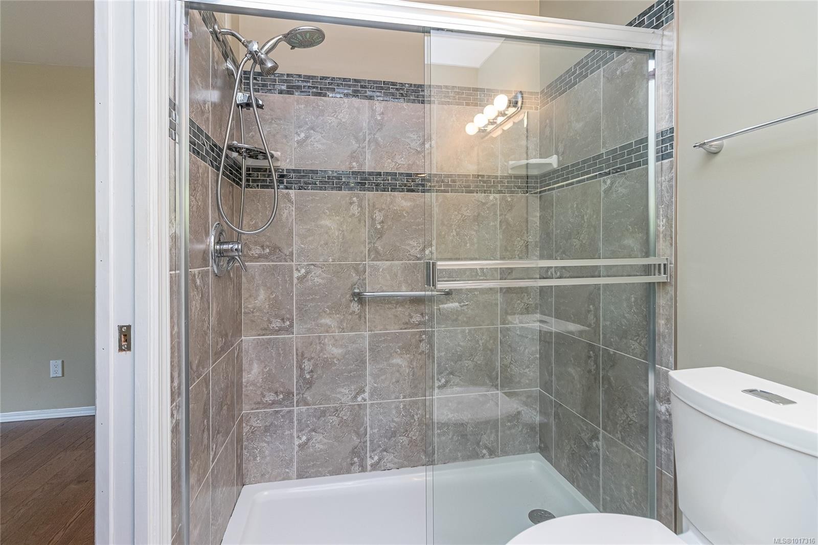 27-9933 Chemainus Rd, Chemainus, BC