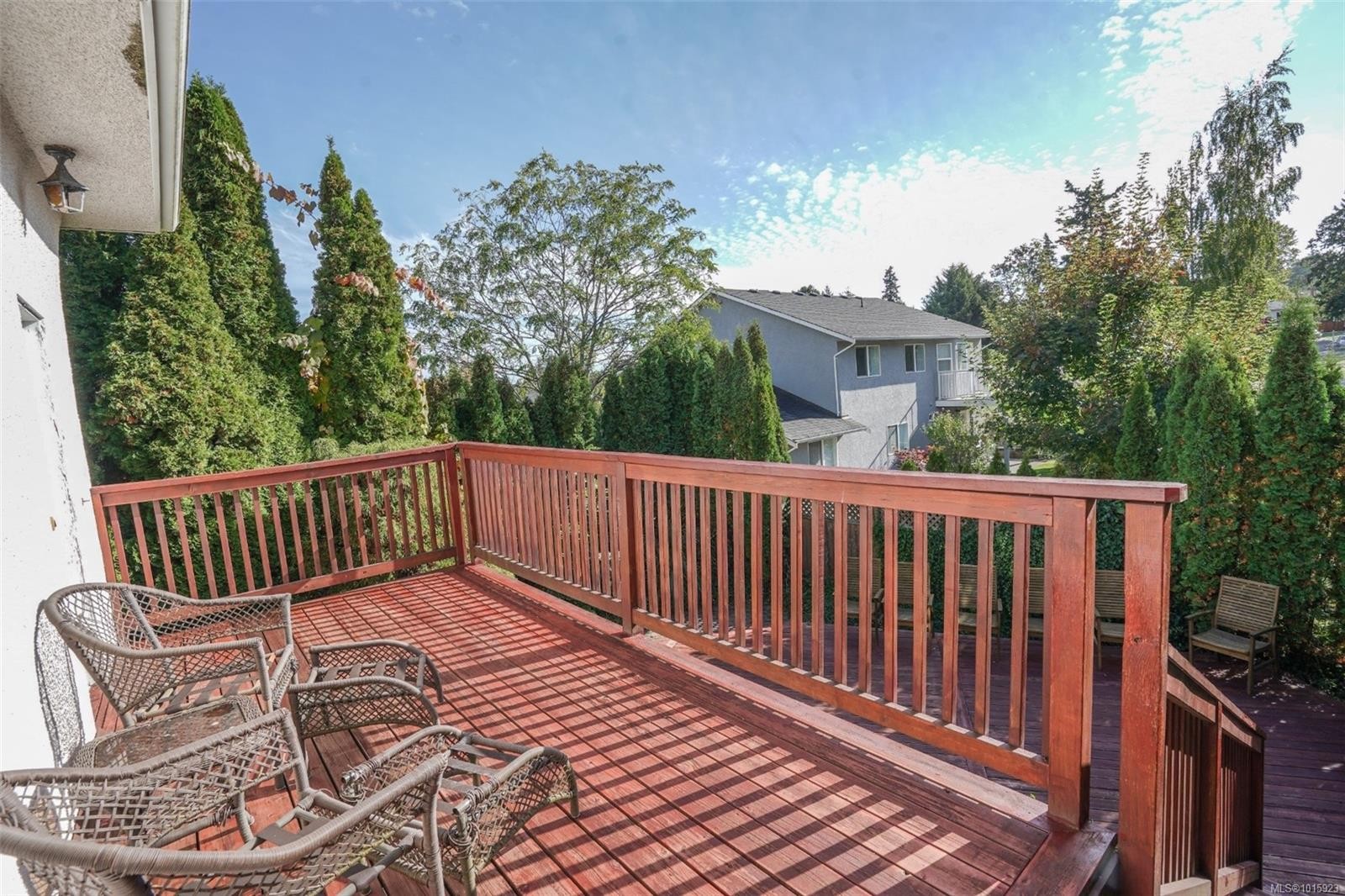 1295 Santa Rosa Ave, Saanich, BC