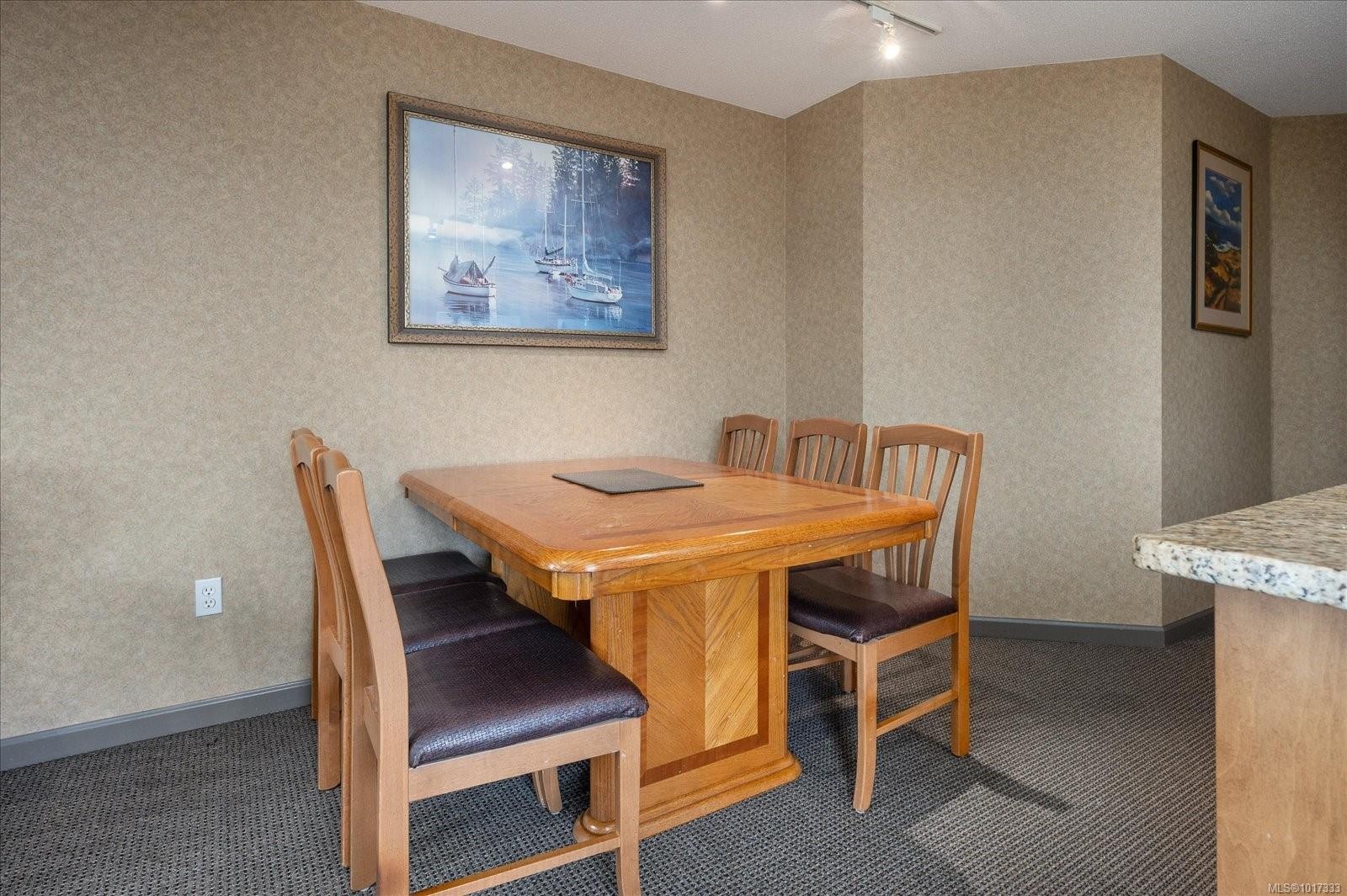 720-1600 Stroulger Rd, Nanoose Bay, BC - Indoor Photo Showing Dining Room