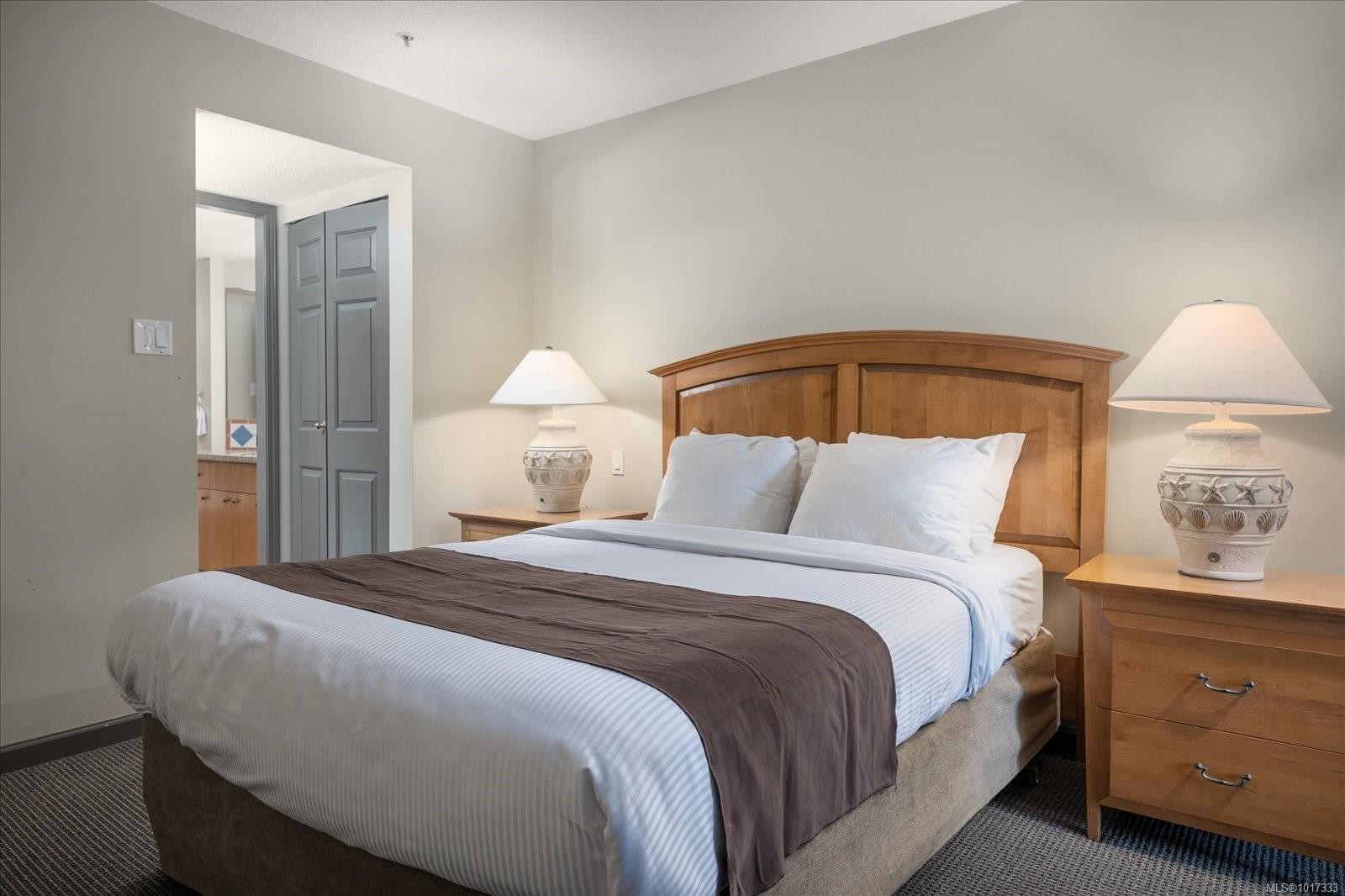 720-1600 Stroulger Rd, Nanoose Bay, BC - Indoor Photo Showing Bedroom