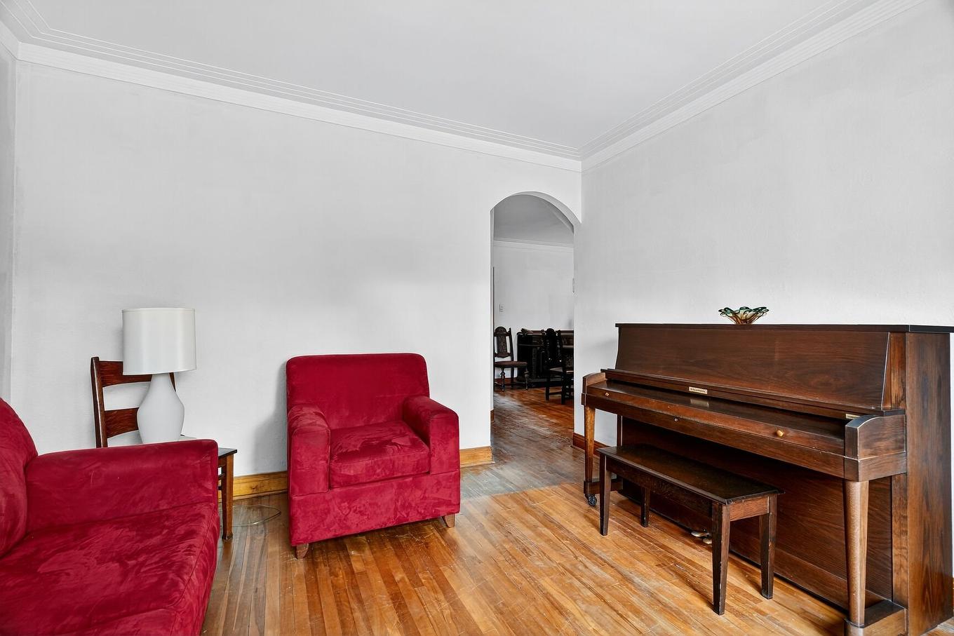 Salon - 2787 - 2791 Rue Des Ormeaux, Montréal (Mercier/Hochelaga-Maisonneuve), QC - Indoor