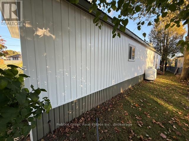 1 - 40201 Vanastra Road, Huron East (Vanastra), ON - Outdoor