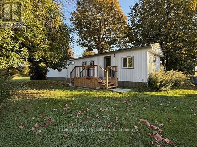 1 - 40201 Vanastra Road, Huron East (Vanastra), ON - Outdoor