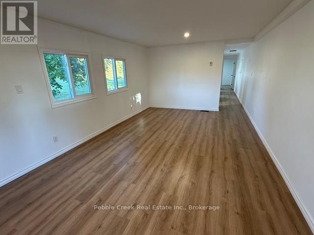 1 - 40201 Vanastra Road, Huron East (Vanastra), ON - Indoor Photo Showing Other Room