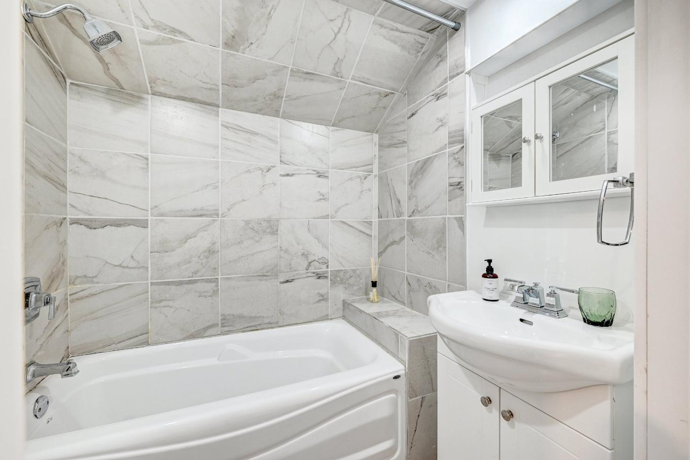 Salle de bains - 13 46E Avenue E., Blainville, QC - Indoor Photo Showing Bathroom