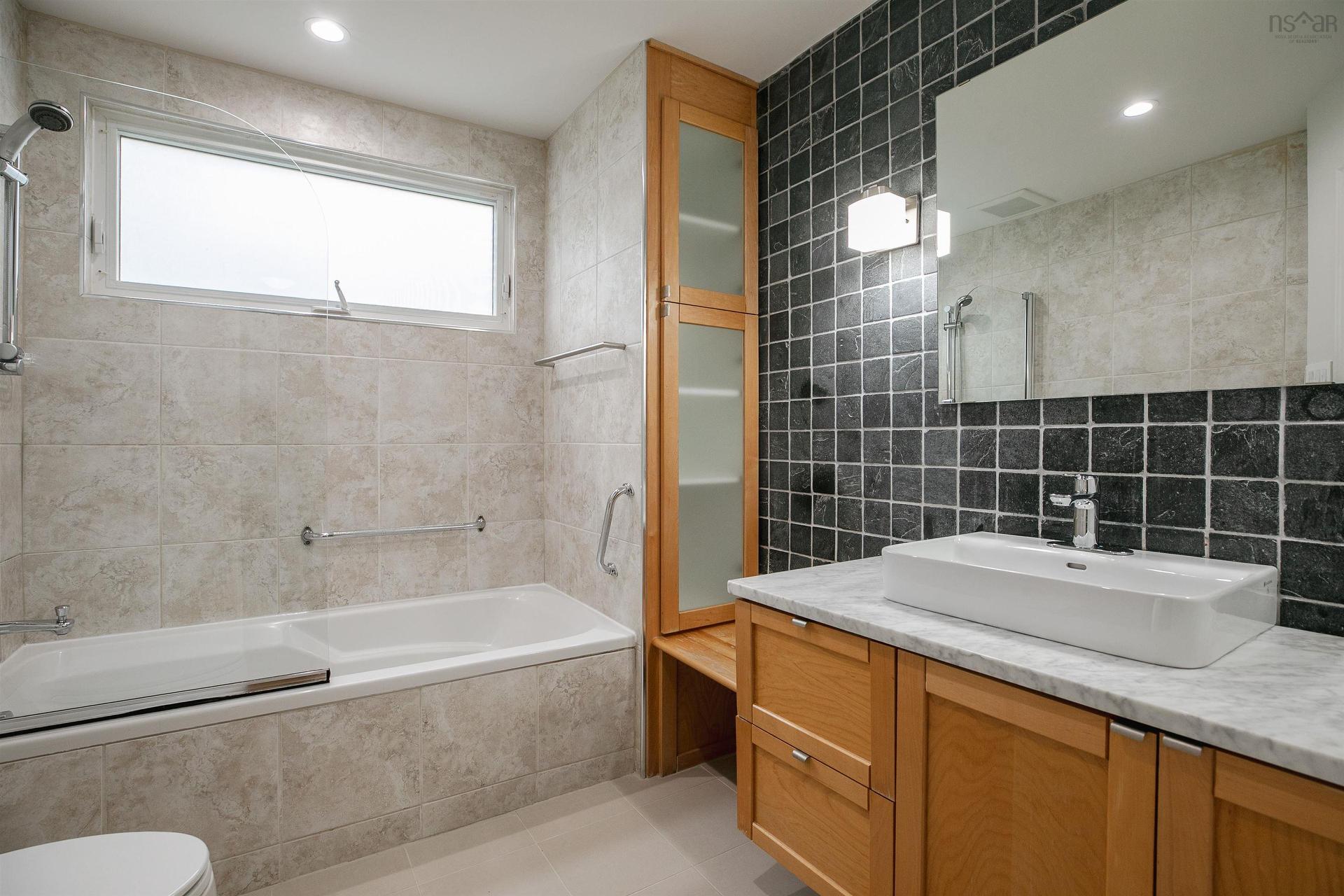 5845 Inglewood Drive, Halifax, NS