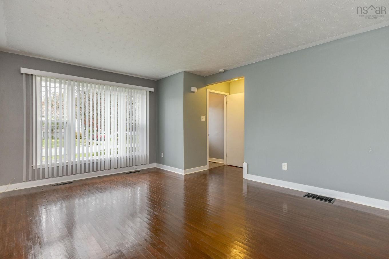 19-19 A Westwood Drive, Dartmouth, NS