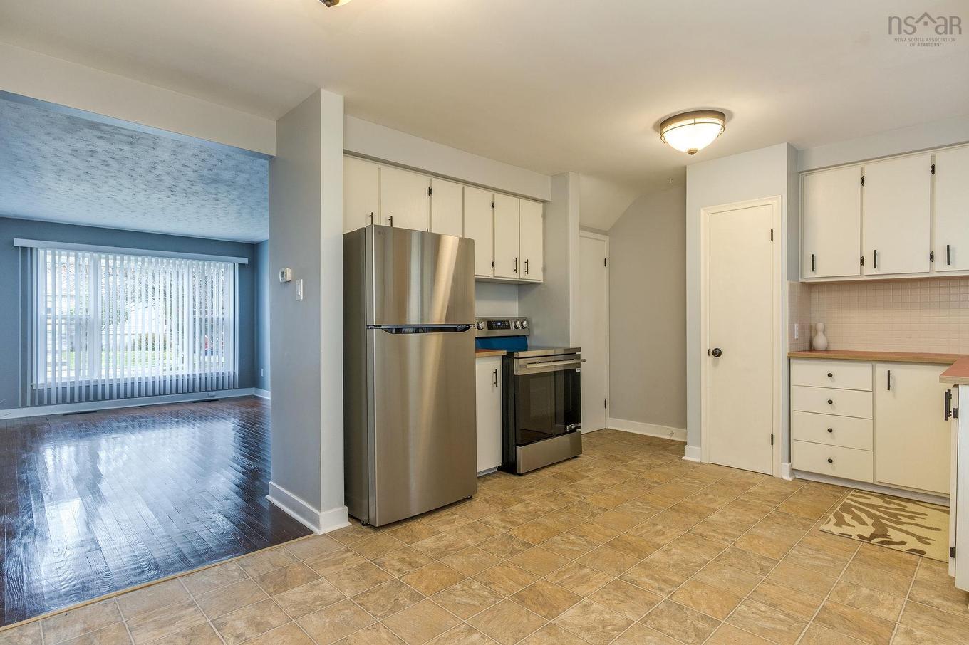 19-19 A Westwood Drive, Dartmouth, NS